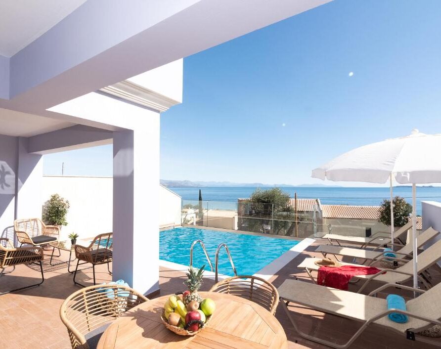 Leo Villa, Modern Comfort by the Sea